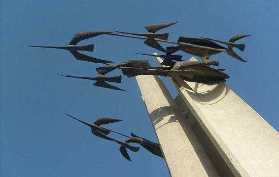 История создания песни Р. Гамзатова “Журавли”