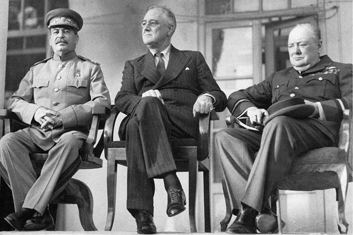 Сталин Рузвельт Черчилль в Тегеране
