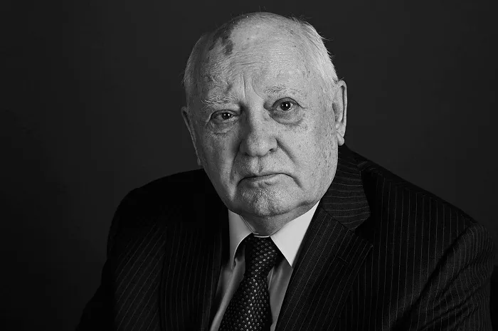 Михаил Сергеевич Горбачев Михаил Сергеевич Горбачев