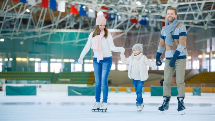 Как учить ребенка кататься на коньках
