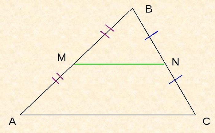 средняя линия треугольника стороне треугольника
