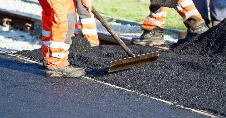 Строительство городских дорог