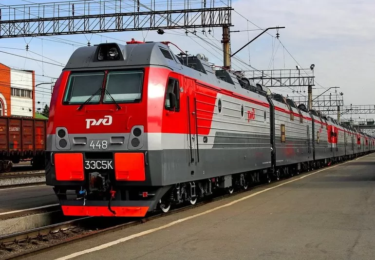 Локомотив