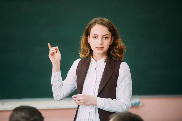 Разделение по характеру словообразования