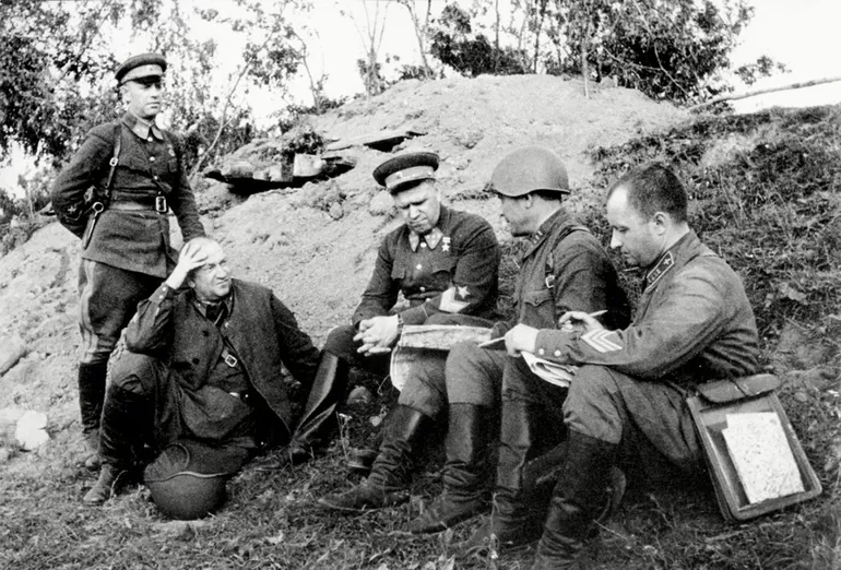 Жуков ввел в бой две танковые армии.