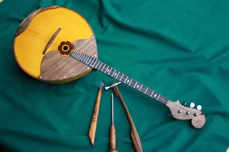Русские народные музыкальные инструменты