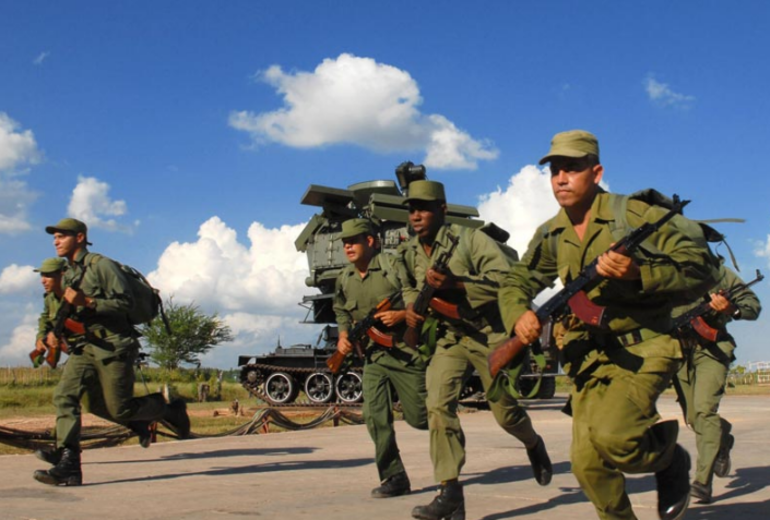Перевозка войск на Кубу.