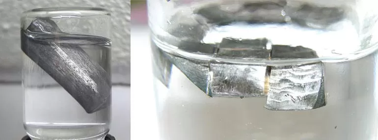 Литий хранят в газолине, парафине или минеральном масле