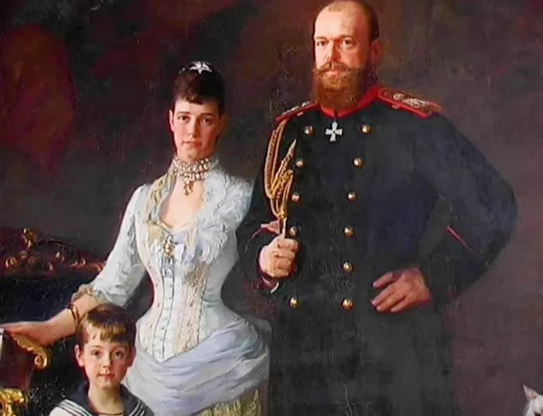 Александр 3 с семьей
