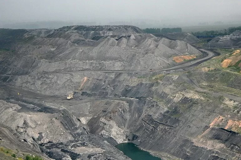 Описание географического положения Кузнецкого угольного бассейна