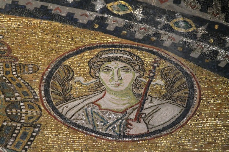 Византийская мозаика находятся в Константинополе, Айе-Софии
