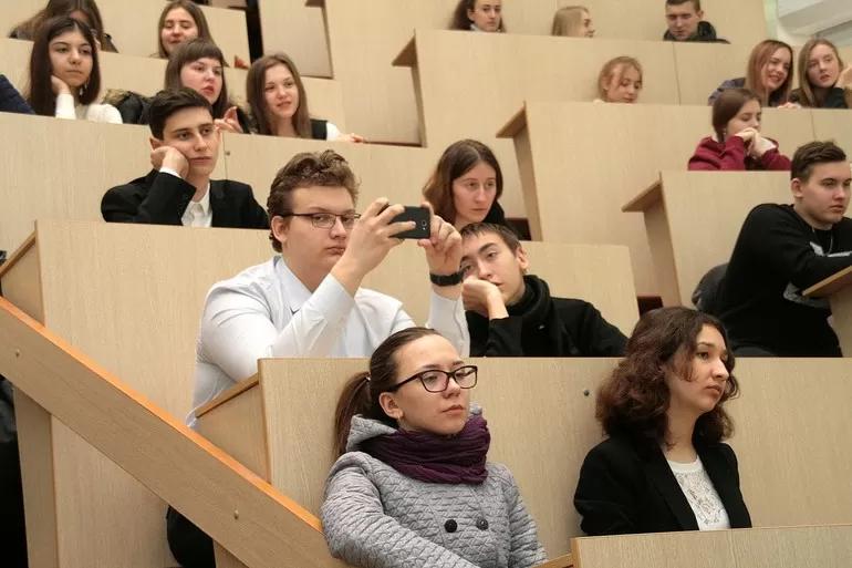 Базовое и военное отделения