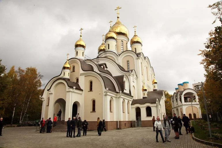 Крестово купольный храм история