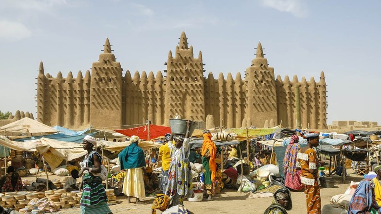 Страна Мали