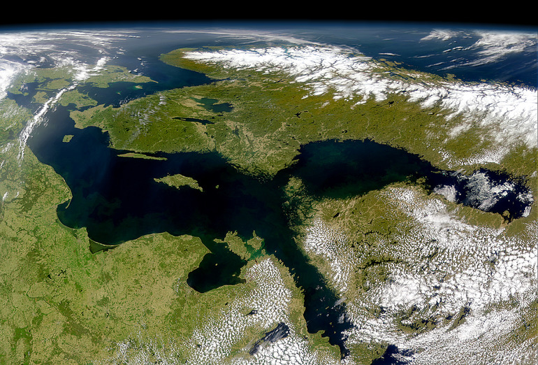 Балтийское море из космоса