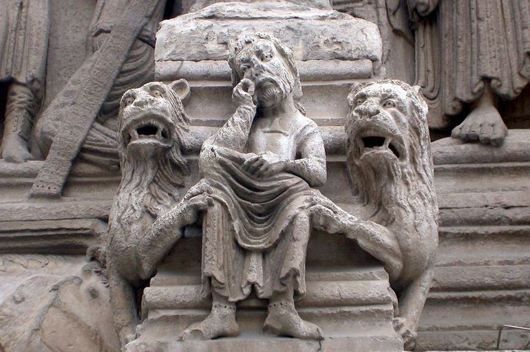 Романская скульптура (XI—XIII века)