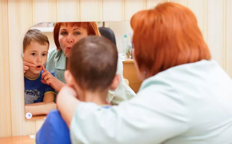 Профессия «логопед»