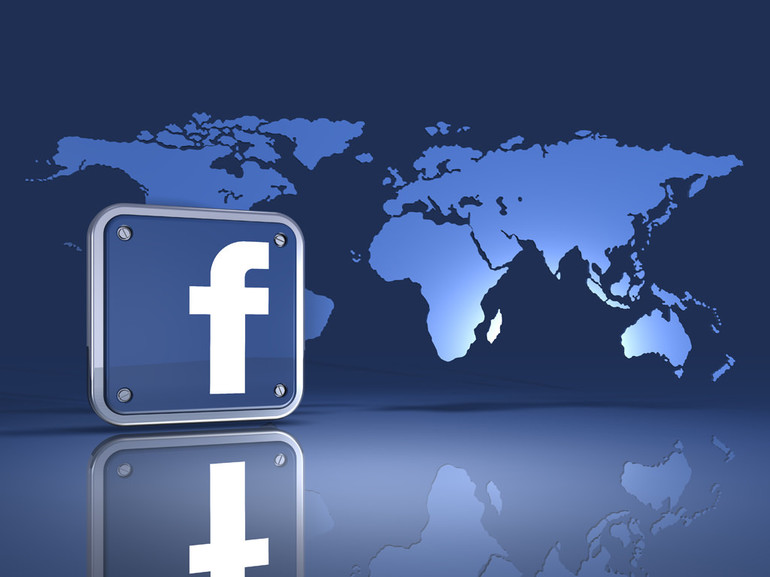 Самая популярная социальная сеть Facebook