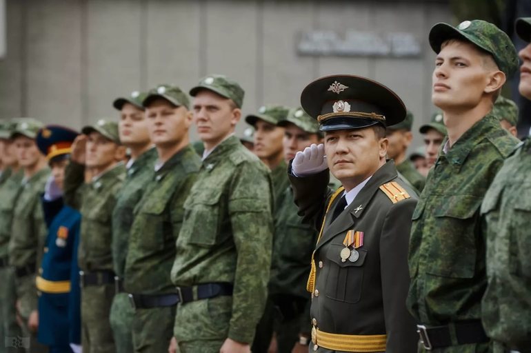 Звания и должности в армии и военно-морском флоте России