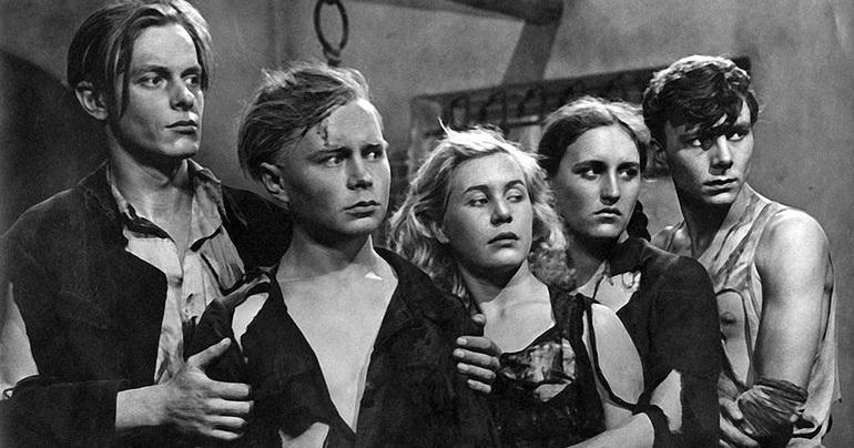«Молодая гвардия» был экранизирован в 1948 г