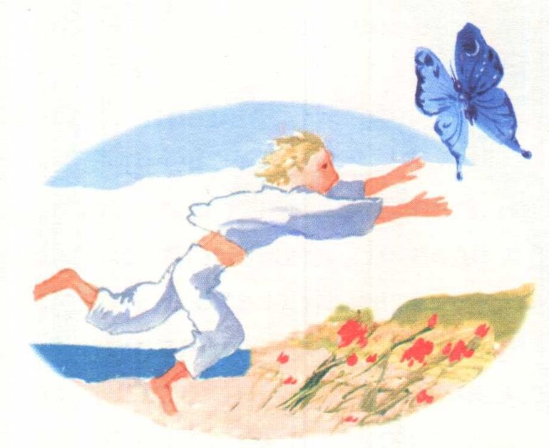 Ребенок бежит за бабочкой