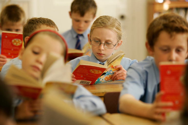 Ученики читают рассказы Зощенко