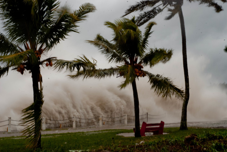 Тропические циклоны