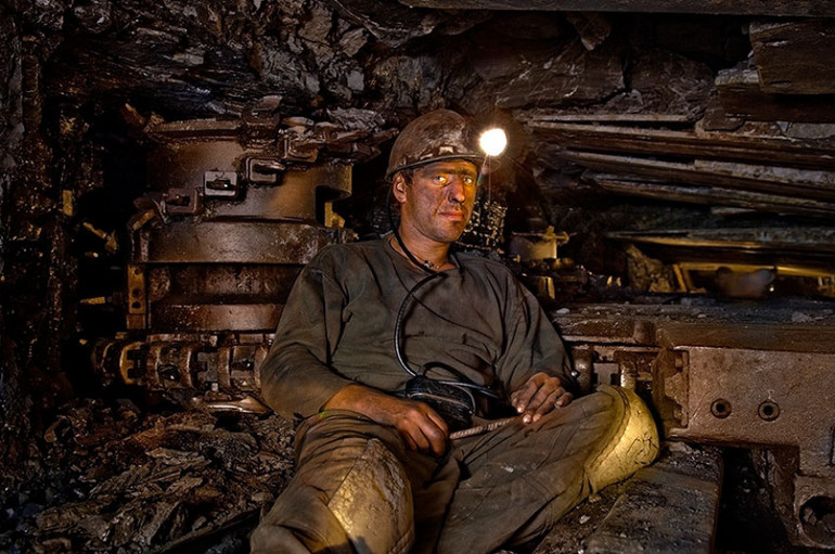 Опасность профессии шахтер