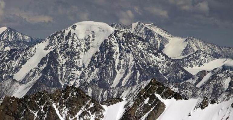 Гора Ирбисту (3 тыс. 967 м) 