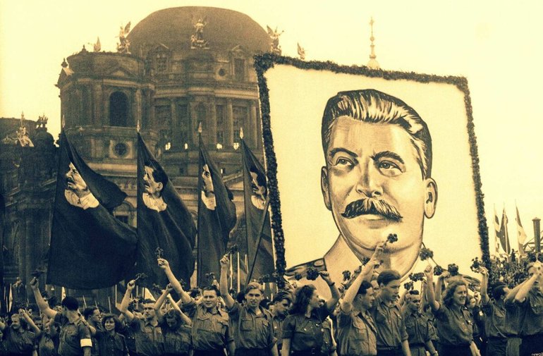 Возвеличивание Сталина