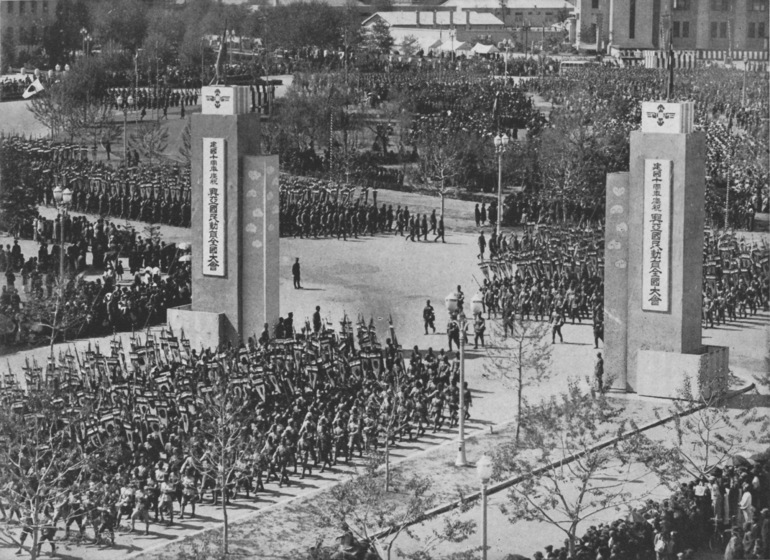 что сделала япония во второй мировой войне. voyska manchzhou go. что сделала япония во второй мировой войне фото. что сделала япония во второй мировой войне-voyska manchzhou go. картинка что сделала япония во второй мировой войне. картинка voyska manchzhou go. Почему Япония выступила в роли единомышленницы Германии? Чтобы это понять, необходимо рассмотреть предысторию событий. На рубеже 30—40-х годов прошлого столетия Тихоокеанский регион лихорадило: то тут, то там возникали вооружённые конфликты. Прочитав экскурс по истории в Википедии, кратко можно выделить причины происходившего:
