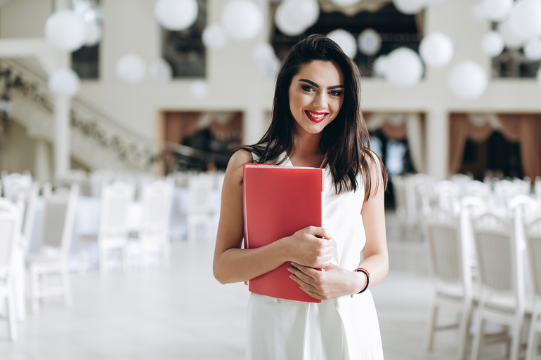 Хостес это кто и чем занимается