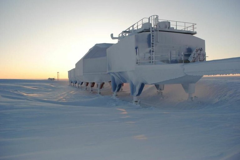 Научная станция в Антарктиде