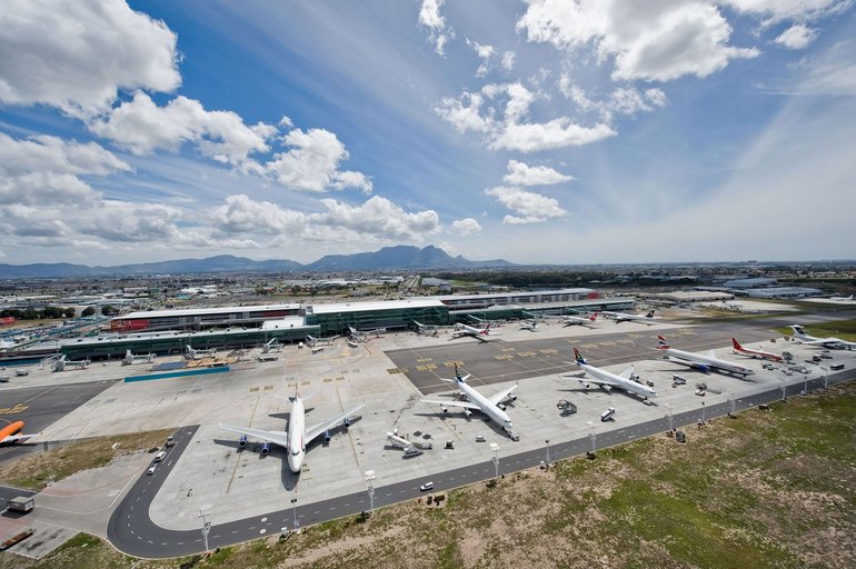 Аэропорт в в Кейптауне