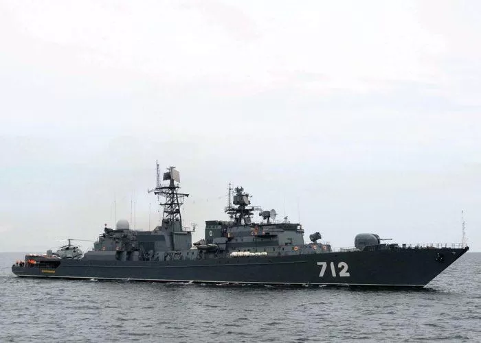 Рис. 6. Фрегаты проекта 11540 «Ястреб»