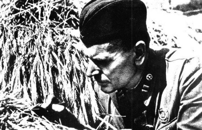 Рис. 3. К. Г. Паустовский на Южном фронте. 1941 год